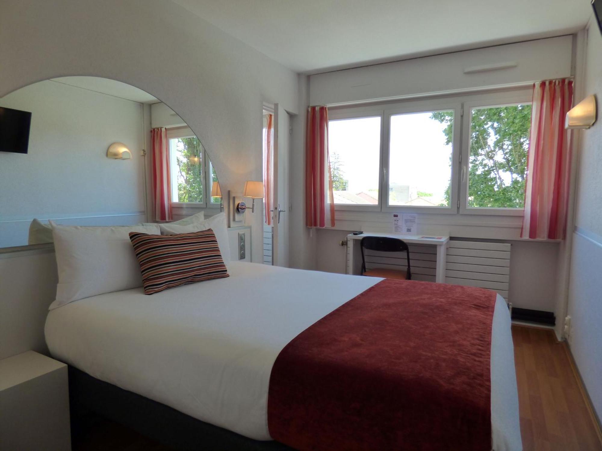 Cit'Hotel Escatel Макон Экстерьер фото