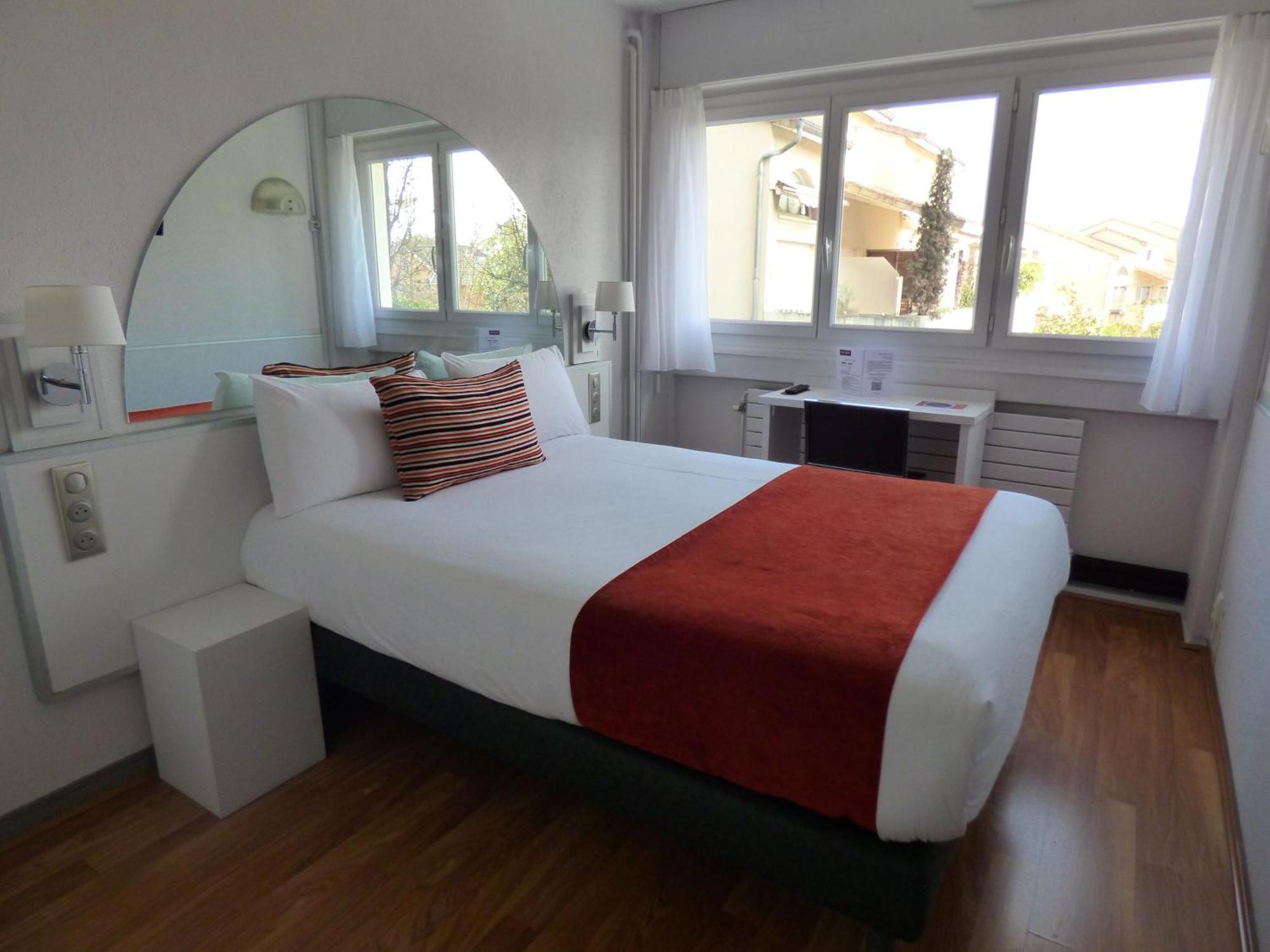 Cit'Hotel Escatel Макон Экстерьер фото